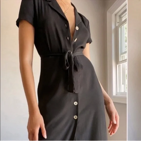 Aritzia Wilfred Button Down Dress

Size xs - Picture 2 of 13